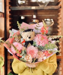Graduation Bouquet with Stuff Toy