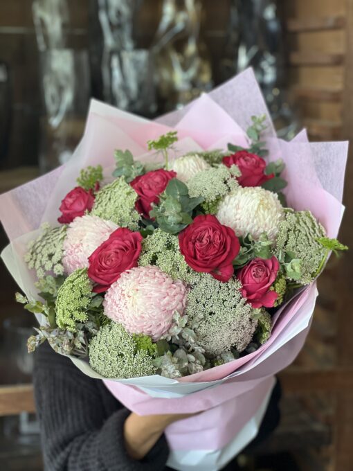 Bouquet of Roses and Disbuds
